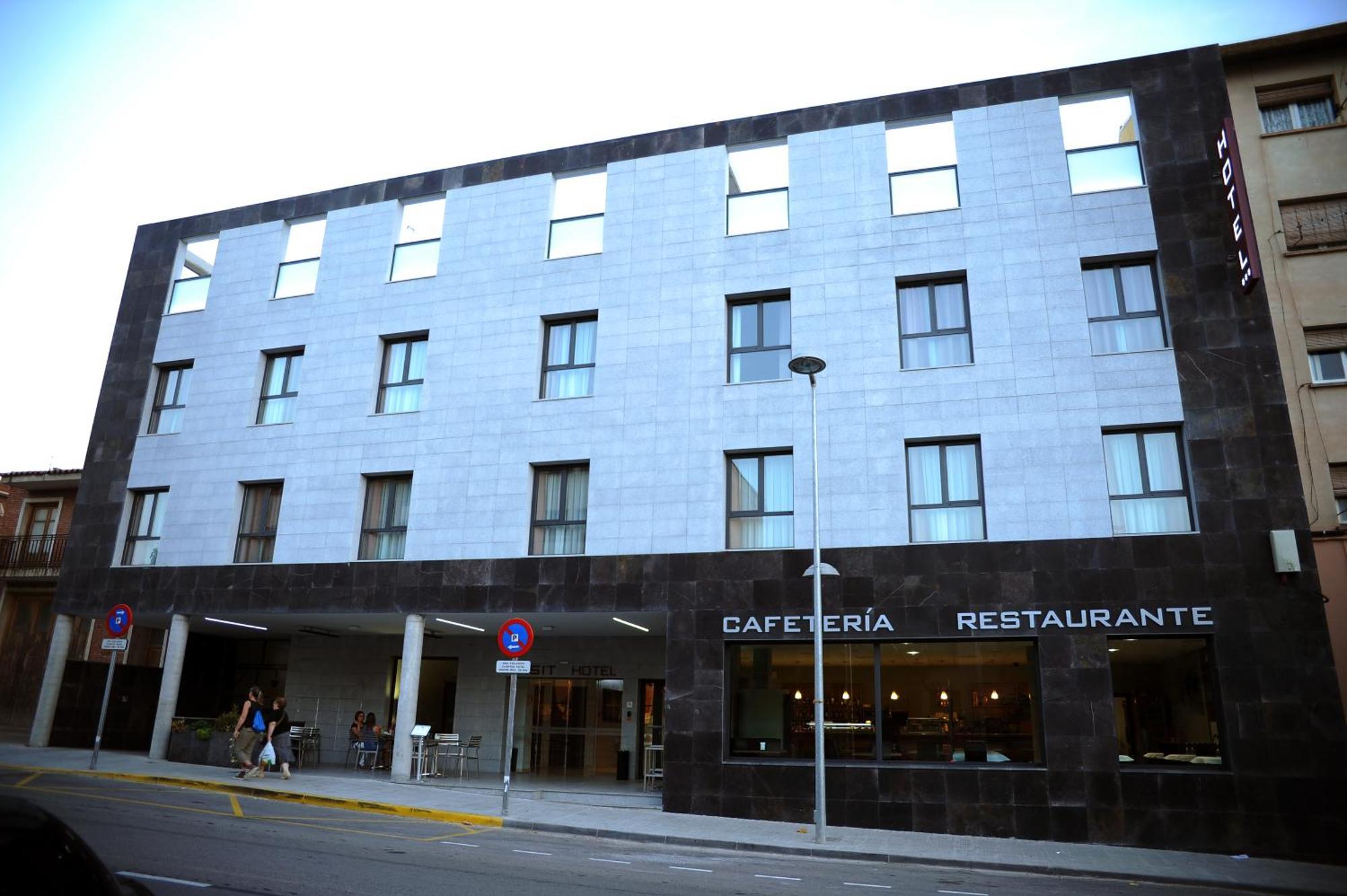 Visit Hotel Caspe Zewnętrze zdjęcie