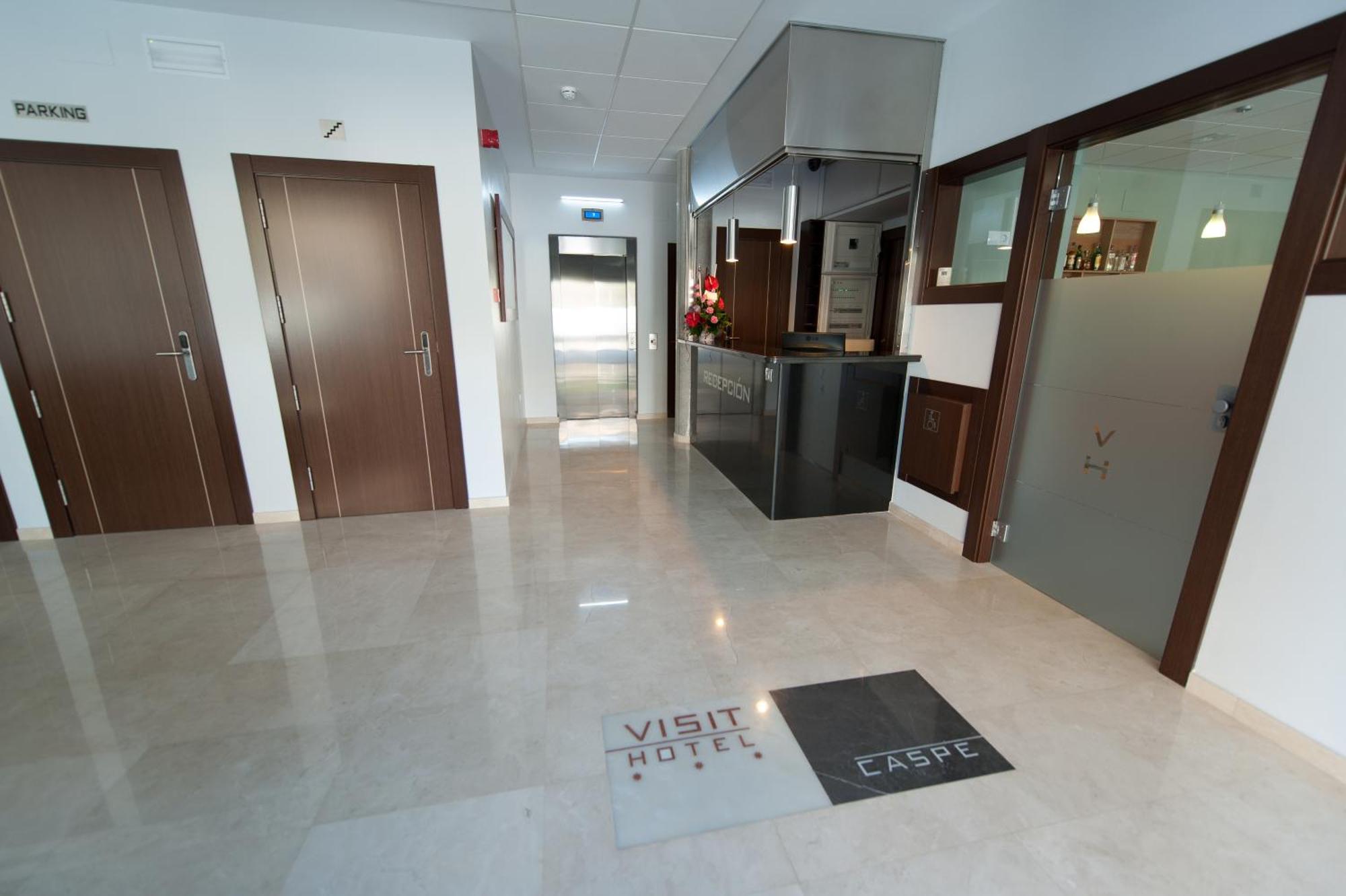 Visit Hotel Caspe Zewnętrze zdjęcie